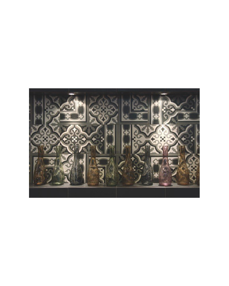 Centro Florentine White motif central 20x20 (carton de 1 m²)