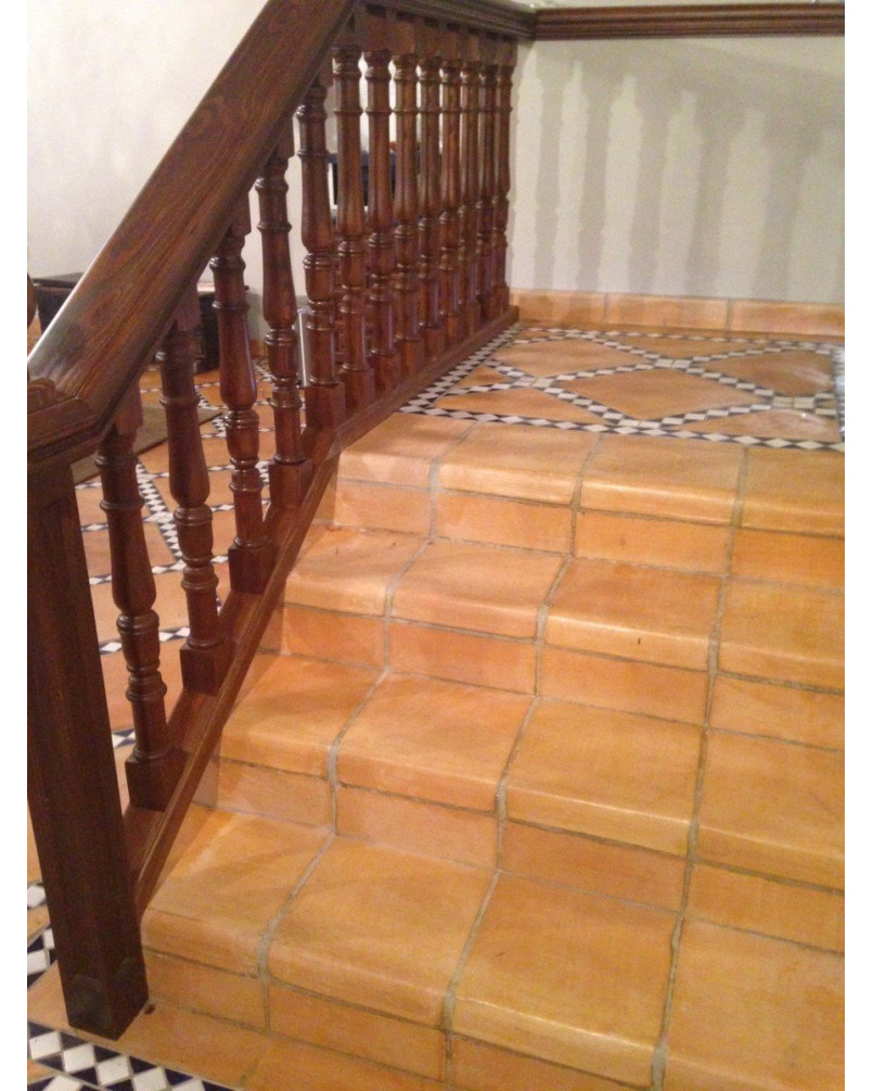 Nez-de-marche Terre cuite fait main Natural 30x34 (vendu à l'unité)