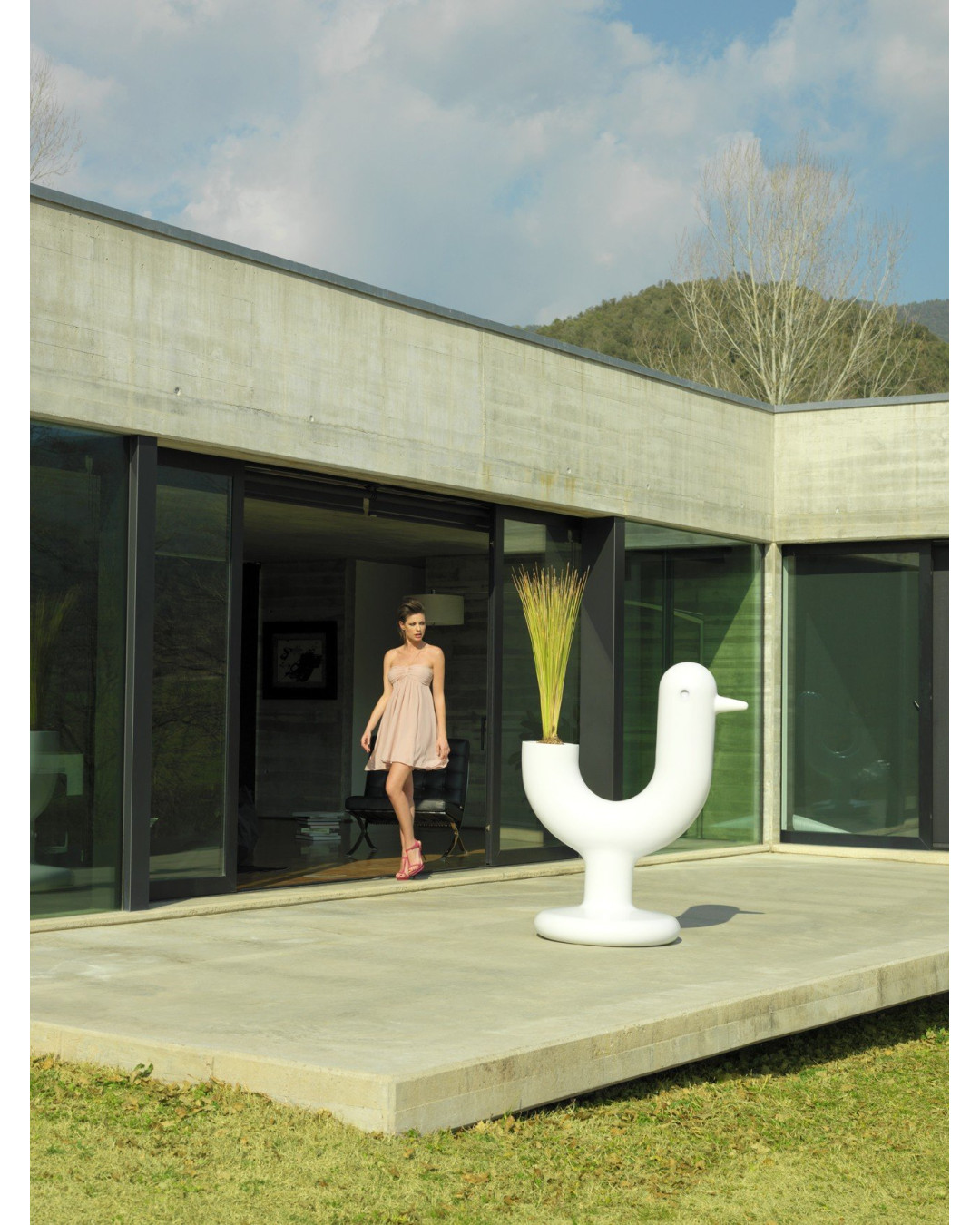 Pot auto-arrosant Vondom Peacock 117x75x150 - Produit écoresponsable